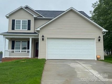 1872 Terrain Drive sold home in Meadow Crest, Conover, NC