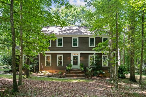 2507 Connemara Drive sold home in Windrow Estates, Matthews, NC