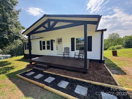 4061 Stone Creek Court sold home in Stone Creek, Lenoir, NC