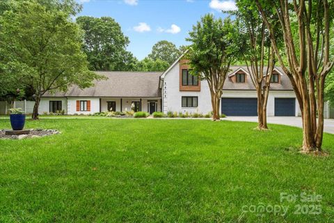 7017 S Providence Road sold home in Providence Pines, Waxhaw, NC