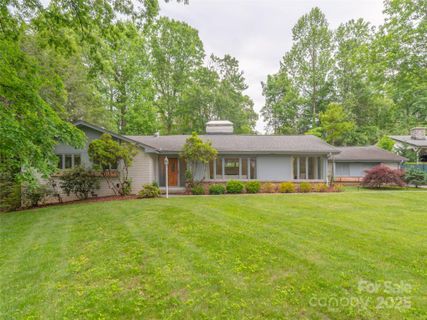 6 Browntown Road