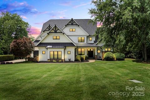 106 Kent Court