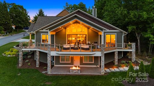 15 Ledgestone Drive sold home in Ledgestone, Fairview, NC