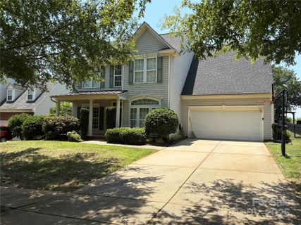 2567 Holly Oak Lane sold home in Bethesda Oaks, Gastonia, NC