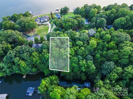 Lot 27 Laurel Cove Road sold home in Laurel Cove, Statesville, NC