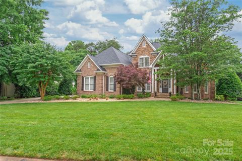 7018 Dowington Drive sold home in Kensington At Ballantyne, Charlotte, NC