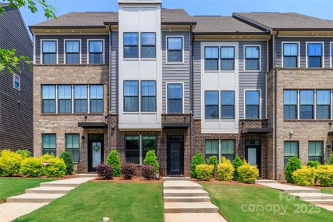628 Uwharrie River Road