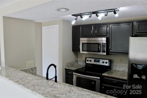 1604 Arlyn Circle sold home in Colville II, Charlotte, NC