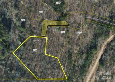 2321 Magnolia Place active home in Maverick Acres, Morganton, NC