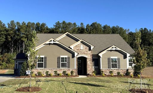 2533 Mabel Lane