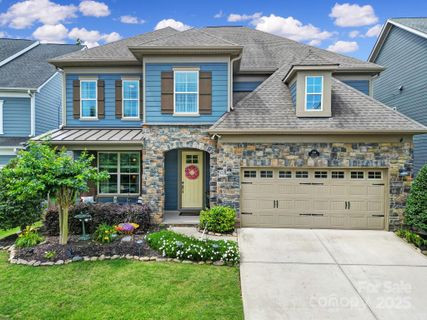 998 Emory Lane