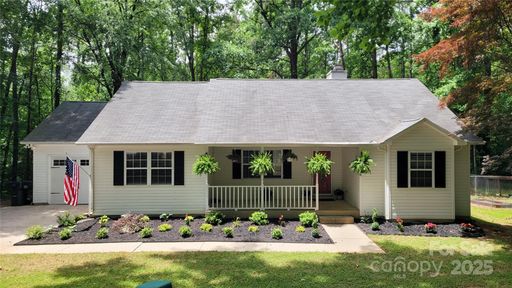 109 Pepper Circle sold home in Mills Forest, Mooresville, NC
