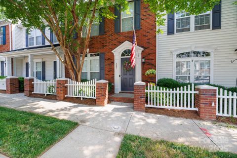 609 Atherton Way sold home in Manchester Village, Rock Hill, SC