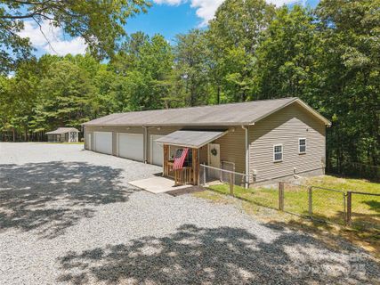 364 Luther Drive sold home in Sigmon Farms, Iron Station, NC