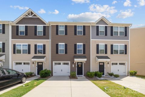 718 Dillon Way sold home in Glynwood Forest, Fort Mill, SC