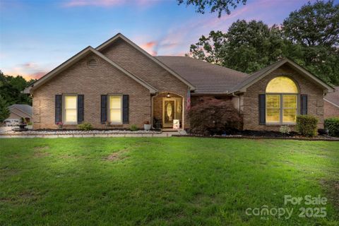 800 Isle Of Palms Court sold home in Palmetto Plantation, Fort Mill, SC