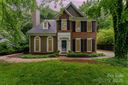 8624 Canter Post Drive sold home in Charlotte, SC