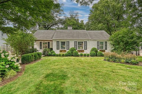829 Sedgefield Road