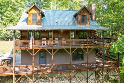 115 Serendipity Lane sold home in Rivers Edge, Waynesville, NC