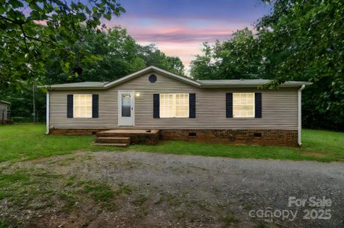 1245 Forest Ridge Road sold home in Forest Ridge, Bessemer City, NC