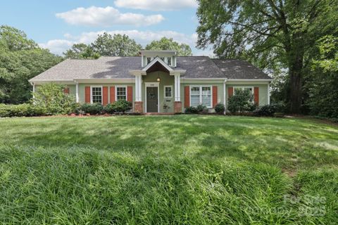 3916 Blowing Rock Way