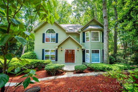114 Coachmans Trail sold home in Coachmans Trail, Asheville, NC