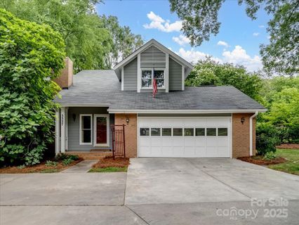 3327 Archdale Drive sold home in Parkstone, Charlotte, NC