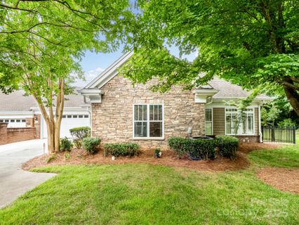 10875 Casetta Drive sold home in Bella Sera Villas, Matthews, NC
