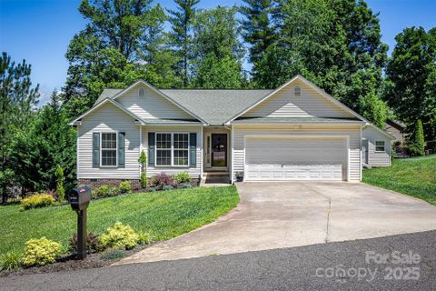 225 Forest Glen Way sold home in River Glen, Morganton, NC
