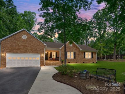 7300 Bailywick Drive sold home in Plantation Forest, Waxhaw, NC