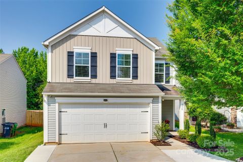 5228 Tomsie Efird Lane sold home in Gibbon Woods, Charlotte, NC
