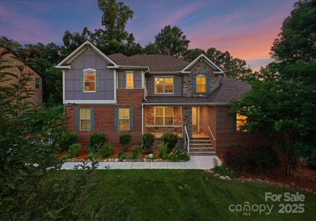 7798 Sand Trap Lane sold home in Treetops At Cowans Ford, Stanley, NC