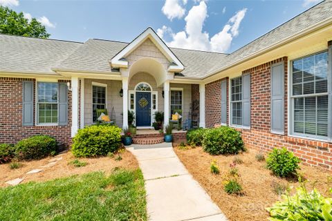 133 Upland Drive sold home in Baymount Meadows, Statesville, NC