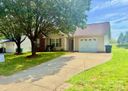 6902 Vernon Wood Lane sold home in Charlotte, SC