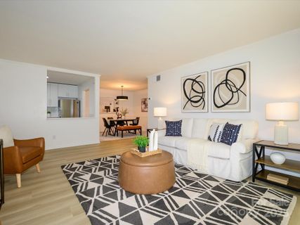 4754 Hedgemore Drive sold home in Franciscan Terrace, Charlotte, NC