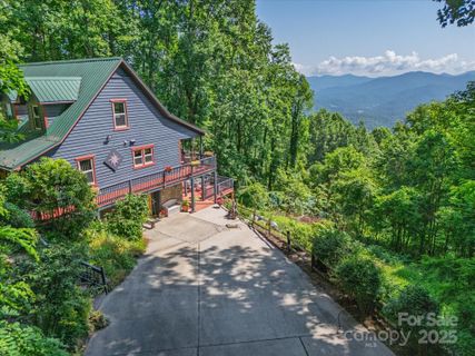 2981 Heath Peak Road sold home in Heath Peak, Waynesville, NC