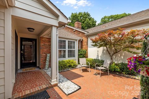 2419 Quail Lake Drive