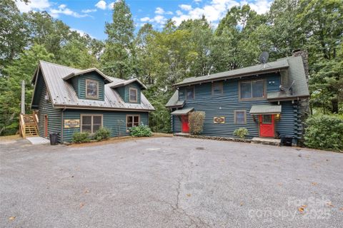 Homes in Gateway Mountain, Old Fort
