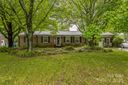 1005 Fieldstone Road sold home in Mooresville, SC