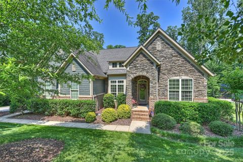 7916 Deerbridge Street sold home in Stonebridge At Mint Hill, Mint Hill, NC