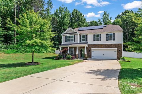 301 Wheat Field Drive sold home in Meadow Brook Estates, Mount Holly, NC