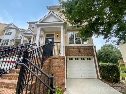 7130 Founders Club Court sold home in Signature Ridge, Charlotte, NC