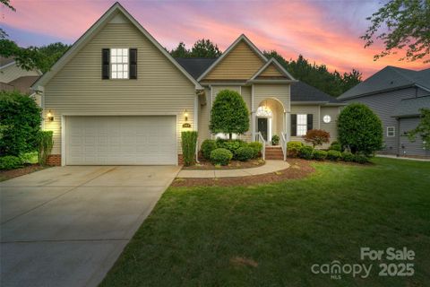 1653 Shetland Lane
