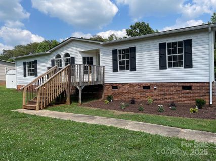 1201 Forest Ridge Road sold home in Forest Ridge, Bessemer City, NC