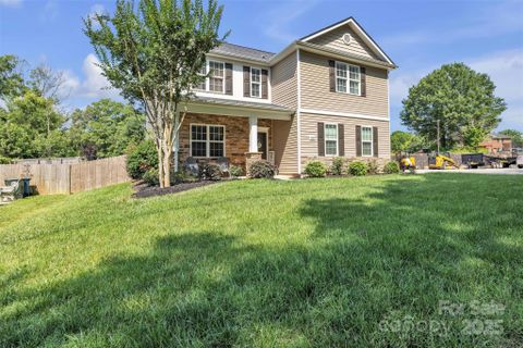 19455 Smith Circle sold home in Wyndmoor, Cornelius, NC