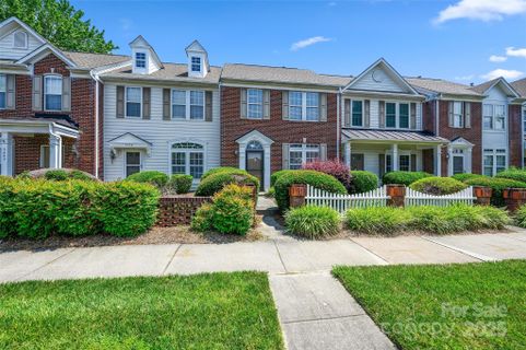 7007 Creft Circle