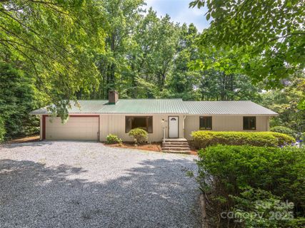 164 Beechwood Drive sold home in Beechwood, Columbus, NC