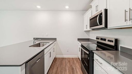 5908 Faron Way sold home in Mallard Creek Towns, Charlotte, NC