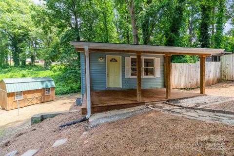 140 Fairway Lane sold home in Club Colony, Gastonia, NC