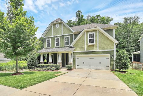 7011 Hyde Park Drive